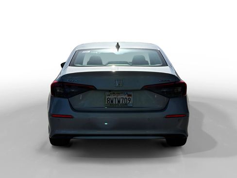 Used 2022 Honda Civic Touring image 4