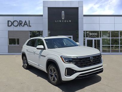 Used 2024 Volkswagen Atlas Cross Sport SEL R-Line