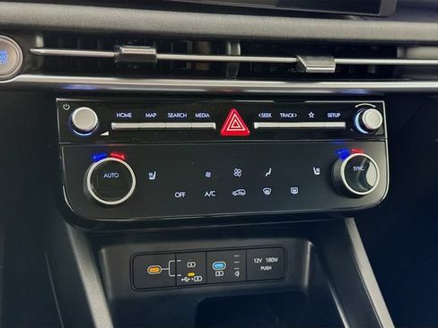 Used 2025 Hyundai Tucson SEL AWD/4WD image 15