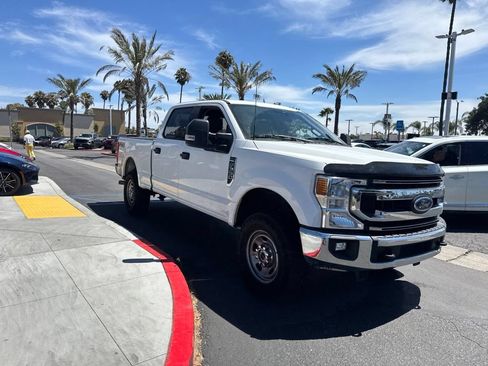 Used 2022 Ford F350 XLT w/ XLT Value Package AWD/4WD image 38