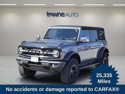 Used 2023 Ford Bronco Outer Banks w/ Sasquatch Package