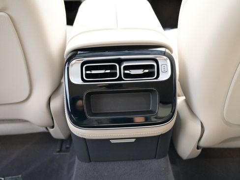 Used 2022 Mercedes-Benz S 580 4MATIC Sedan image 42