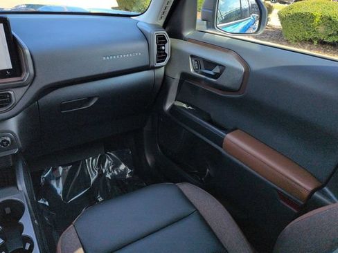 Certified 2025 Ford Bronco Sport Outer Banks AWD/4WD image 17