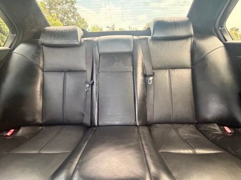 Used 2001 BMW 740iL RWD image 18