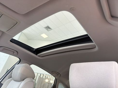 Used 2020 Honda Accord EX image 16