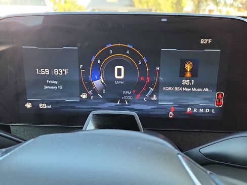Used 2025 Chevrolet Traverse LT w/ Enhanced Driving Package FWD image 22