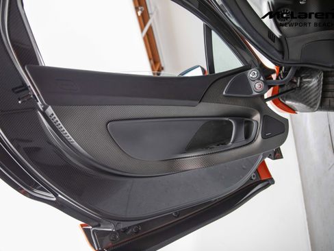 Used 2015 McLaren P1 RWD image 48