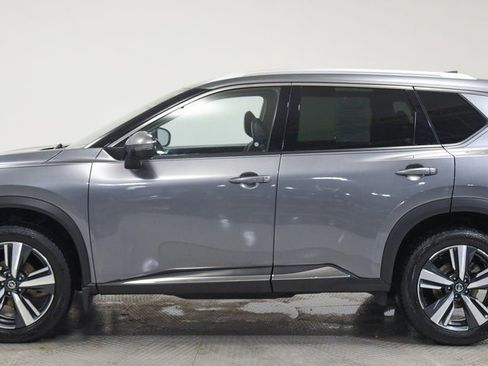 Used 2021 Nissan Rogue Platinum image 6