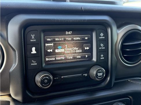 Used 2020 Jeep Wrangler Sport AWD/4WD image 41