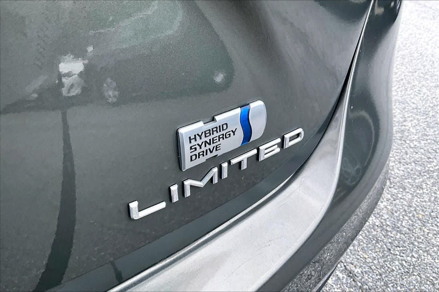 Used 2014 Toyota Avalon Limited FWD image 10