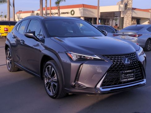 Used 2024 Lexus UX 250h FWD image 3