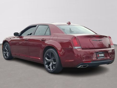 Used 2023 Chrysler 300 S image 4