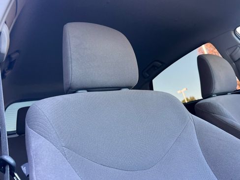 Used 2015 Toyota Prius Two FWD image 21
