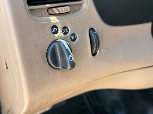 Used 2000 Ford Ranger XL RWD image 16