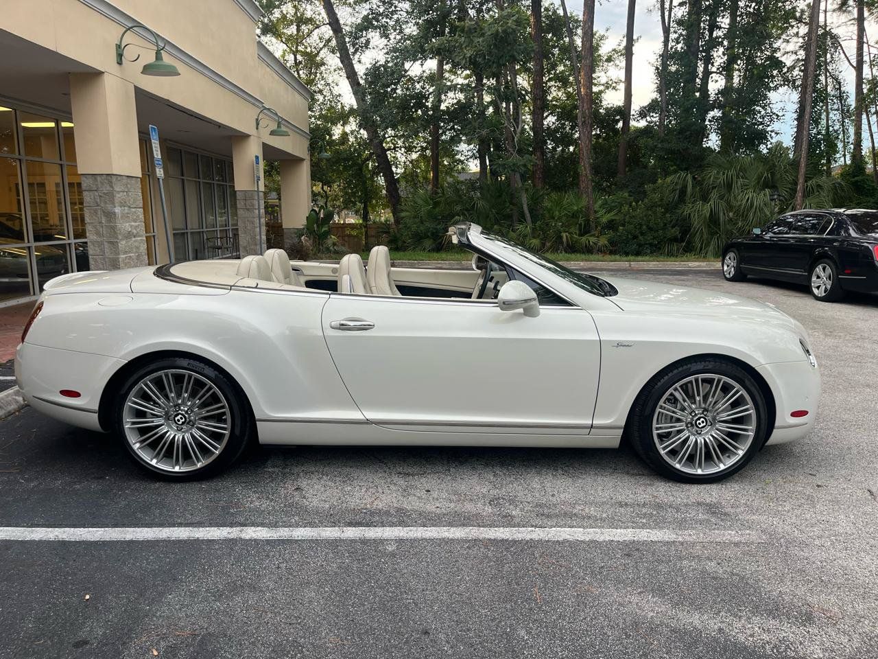 Used 2010 Bentley Continental GT Speed w/ Convenience Specification Pkg AWD/4WD image 3