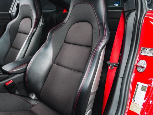 Used 2018 Porsche 911 Carrera T RWD image 41