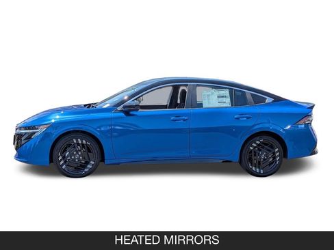 New 2026 Nissan Sentra SR w/ Floor Mat Package FWD image 5