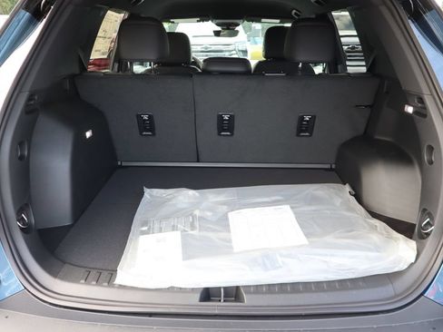 New 2027 Chevrolet Equinox RS w/ Safety and Technology Package AWD/4WD image 24