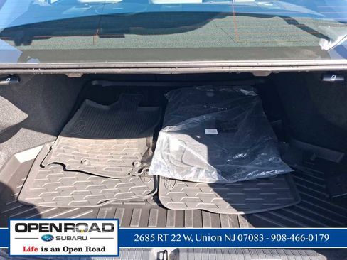 Used 2024 Subaru Legacy Limited AWD/4WD image 11