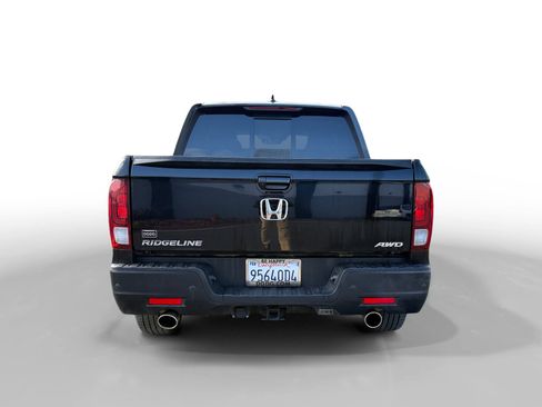 Used 2022 Honda Ridgeline Black Edition image 4