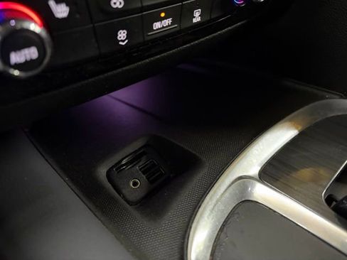 Used 2020 Buick Enclave Essence w/ Sport Touring Edition image 52