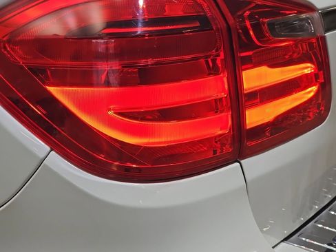 Used 2014 Mercedes-Benz GL 450 4MATIC image 35