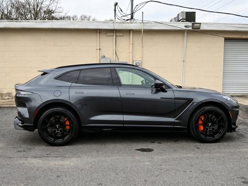 Used 2023 Aston Martin DBX 707 AWD/4WD image 5