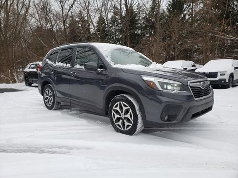 Used 2021 Subaru Forester Premium w/ Popular Package #1 image 1