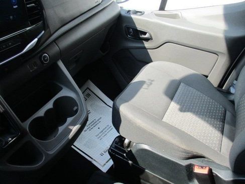 Used 2023 Ford Transit 350 XLT RWD image 18