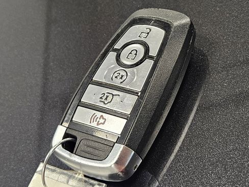 Used 2024 Ford Expedition Max Limited image 51