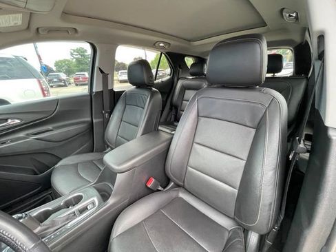 Used 2020 Chevrolet Equinox LT w/ Midnight Edition AWD/4WD image 18