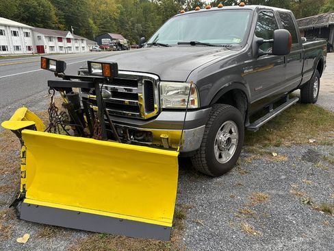 Used 2007 Ford F350 Lariat AWD/4WD image 5