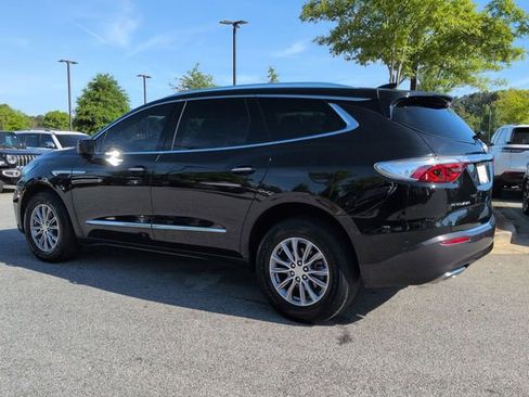 Used 2022 Buick Enclave Essence FWD image 7