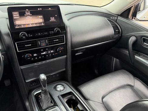 Certified 2022 Nissan Armada SV RWD image 14