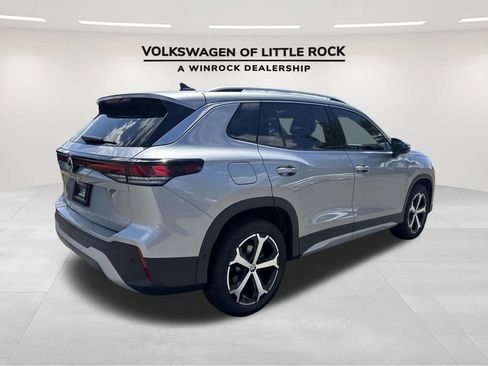 New 2025 Volkswagen Tiguan SE image 5