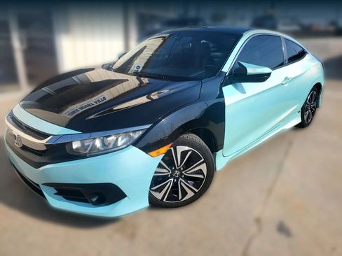 Used 2016 Honda Civic EX-L image 2