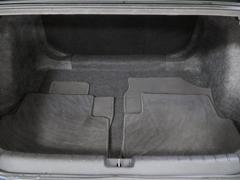 Used 2018 Honda Civic EX-L image 9