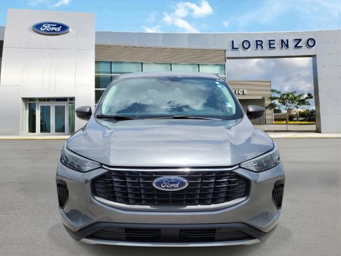 Used 2023 Ford Escape Active FWD image 2