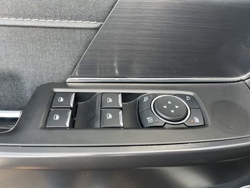 Used 2024 Ford F150 Lariat image 16