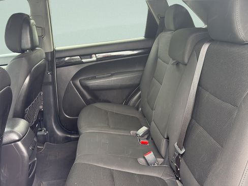 Used 2015 Kia Sorento LX AWD/4WD image 15