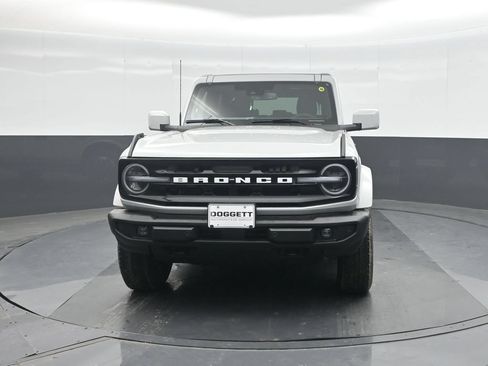 New 2026 Ford Bronco Outer Banks AWD/4WD image 5