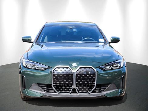 Used 2023 BMW i4 eDrive40 RWD image 2