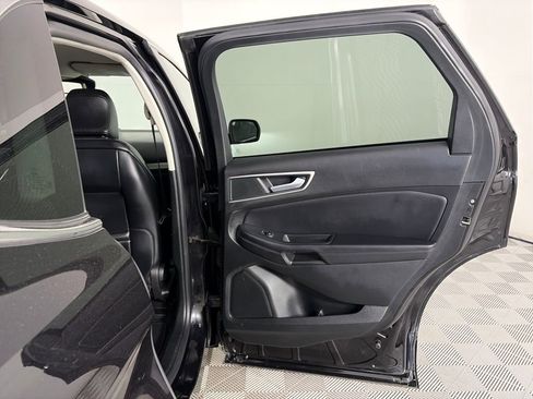 Certified 2024 Ford Edge SEL AWD/4WD image 27