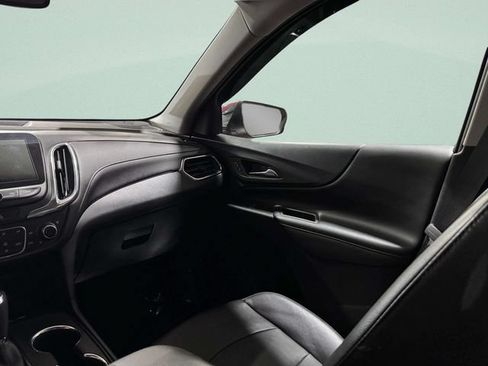 Used 2020 Chevrolet Equinox Premier AWD/4WD image 12