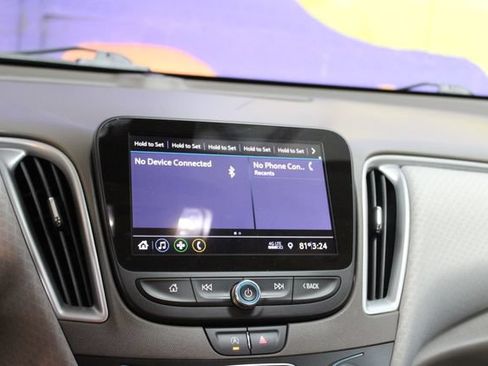 Used 2020 Chevrolet Malibu LS FWD image 19