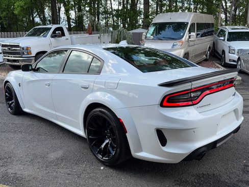 Used 2023 Dodge Charger SRT Hellcat w/ Harman/Kardon Audio Group RWD image 7