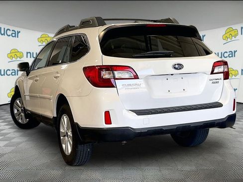 Used 2015 Subaru Outback 2.5i Premium AWD/4WD image 4