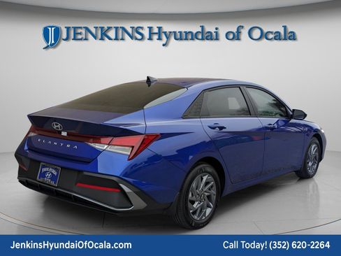 New 2026 Hyundai Elantra Sport image 3