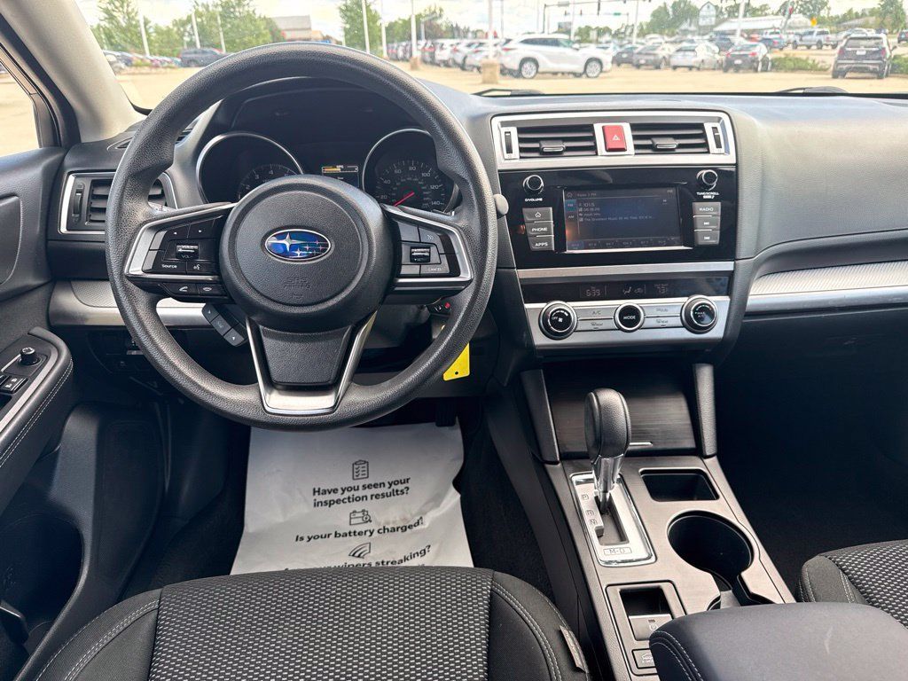 Used 2018 Subaru Outback 2.5i AWD/4WD image 10