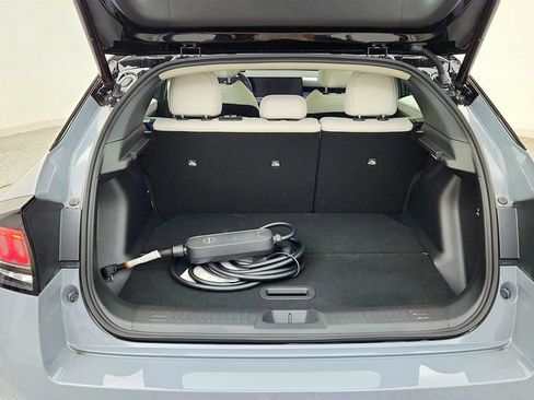 Used 2026 Nissan Leaf Platinum+ FWD image 22